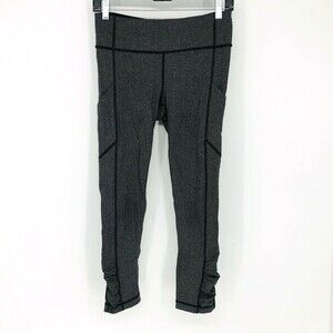 Lululemon Herringbone Wee Stripe Speed Tight IV Ruched Bottom Women's 4 Cropped